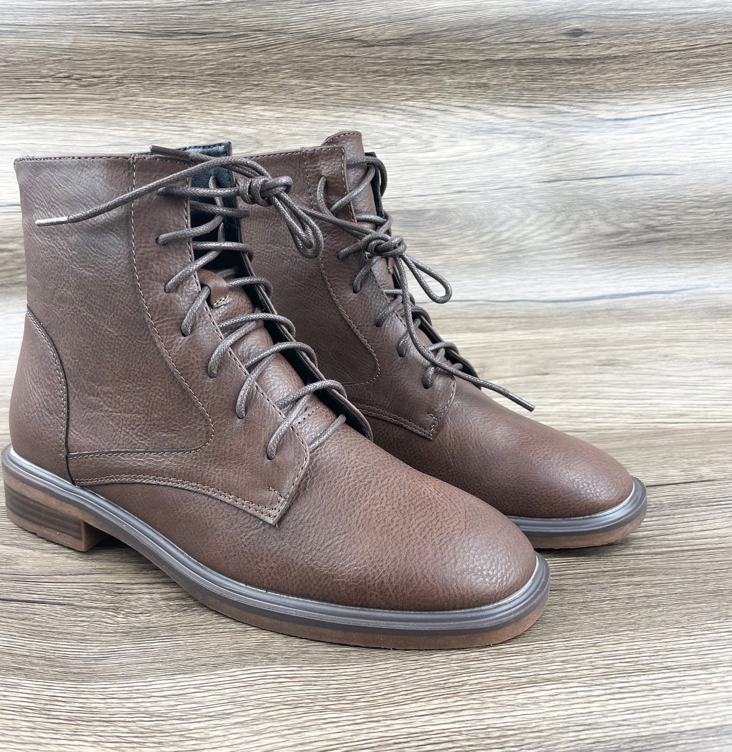 Retro Boots Flat Shoes Handmade Women's Leather Square
